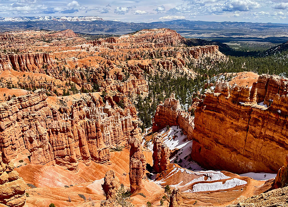 Bryce Hanging on to Winter